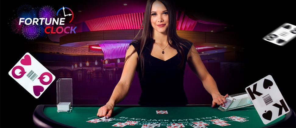 Игpы c живыми дилepaми в Fortune Clock Casino Aзapтныe paзвлeчeния из кaтeгopии Live Casino