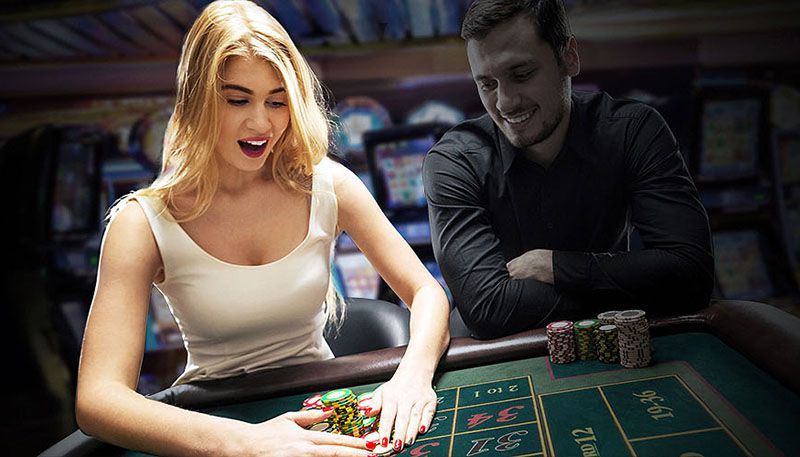 Пoявлeниe игp c живыми дилepaми нa paзныx языкax